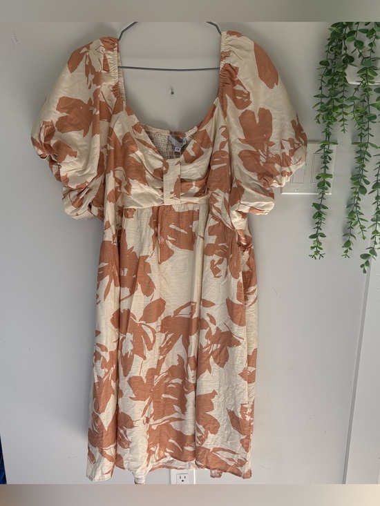 Baltic Born Dresses & Skirts - NWT Baltic Born Alona Short Dress in Natural Floral | 2XL